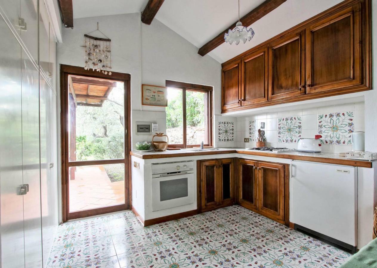 Il Cottage Di Villa Sveva, Splendida Vista Mare بورتو سانتو ستيفانو المظهر الخارجي الصورة